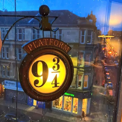 Magical Platform 9 ¾ Night Light